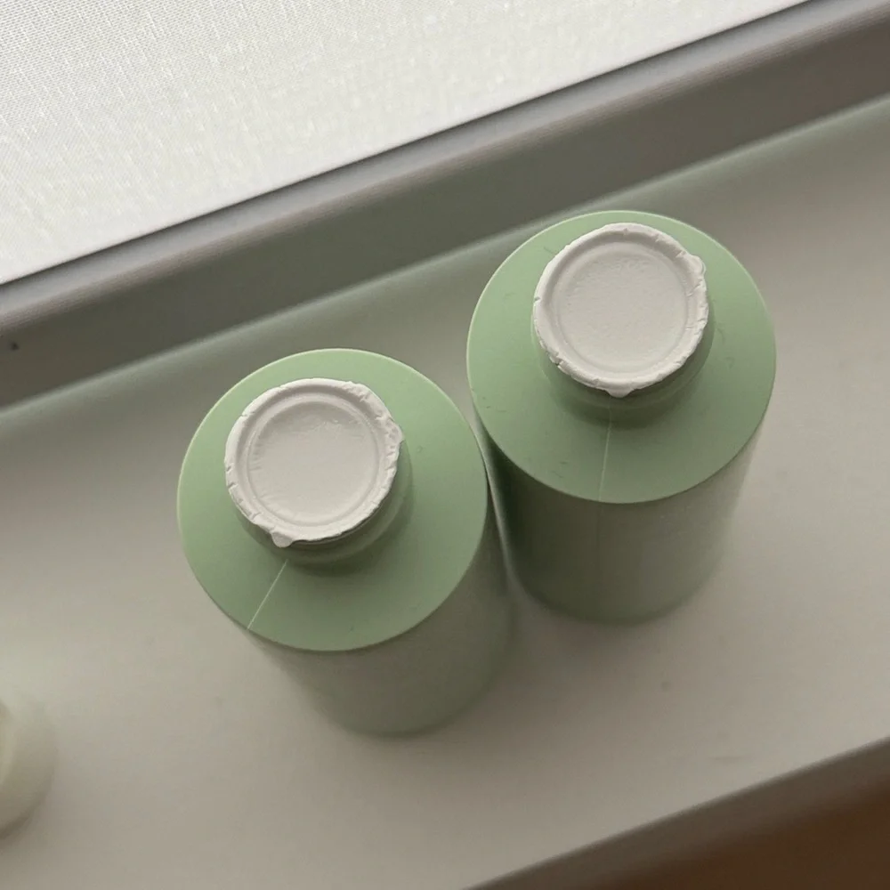 divi Travel-Sized Hydrating Shampoo Conditioner Duo